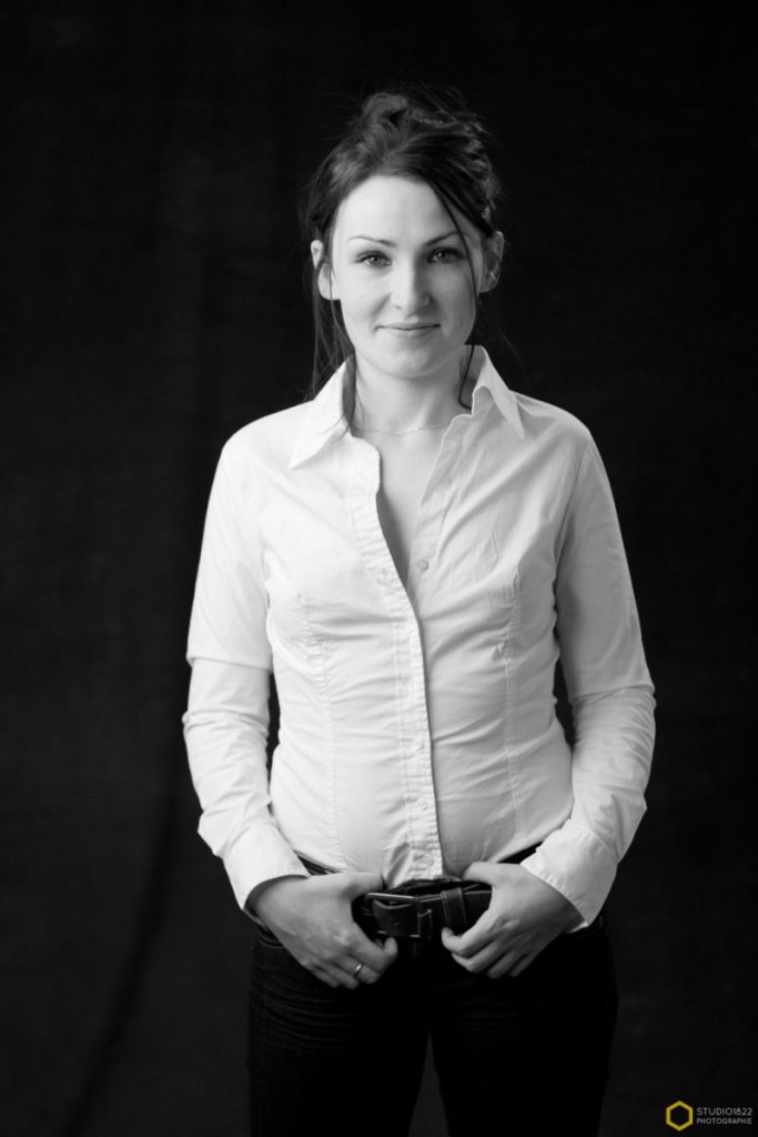 photo de femme en studio par photographe bruxelles lillePhotographe Lille